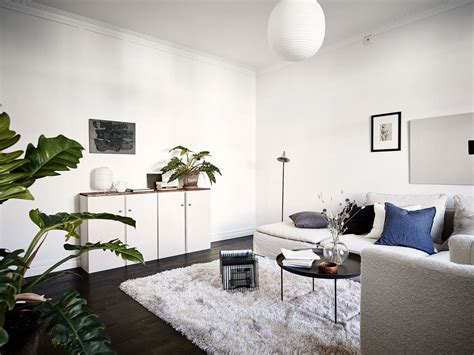 Cozy Living Room With White Textiles Coco Lapine Designcoco Lapine Design