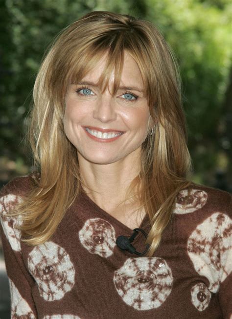 courtney thorne smith picture