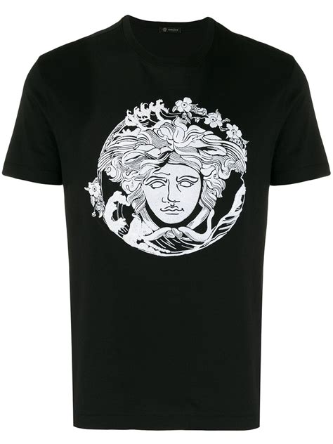 Versace Medusa Wave Cotton T Shirt In Black Modesens Versace T Shirt Print T Shirt Mens