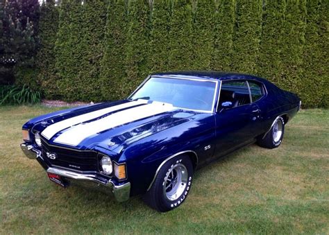 Find white ford gt at the best price. 1972 Chevelle Racing Stripes makes everything better :D ...