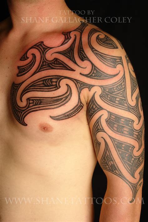 MAORI POLYNESIAN TATTOO Maori Chest And Shoulder Tattoo