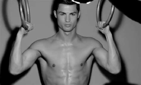 Cristiano Ronaldo Flaunts Sexy Abs In New Underwear Campaign