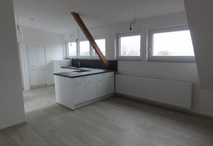 Wir bringen mieter & vermieter in unserem großen immobilienmarkt zusammen. 2 Zimmer-Dachgeschosswohnung in Ellwangen-Rattstadt ...