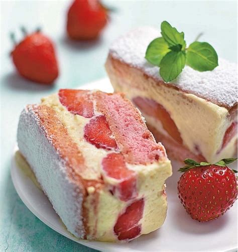 Recette fraisier express aux biscuits roses de Reims
