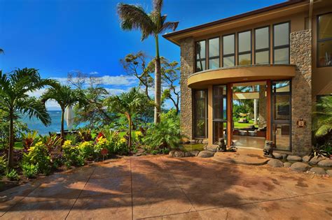 35 Stunning Picture Of Tropical Home Design Hawaii Beach House Beach