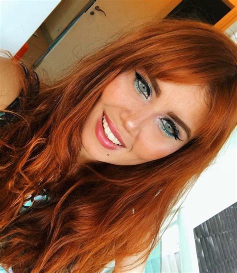 Pin By Guillermo Gamez On Love Redheads Beautiful Red Hair Red Hair