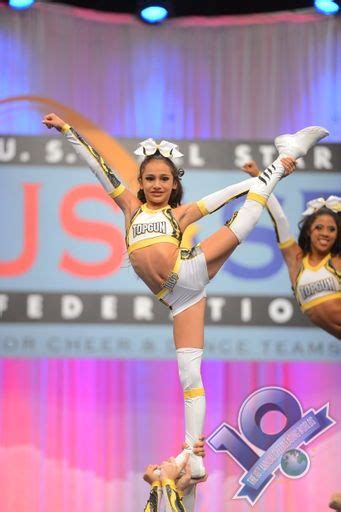 Top Gun Worlds 2013 Love There Outfits Famous Cheerleaders Cheerleading Pictures Cheer Poses