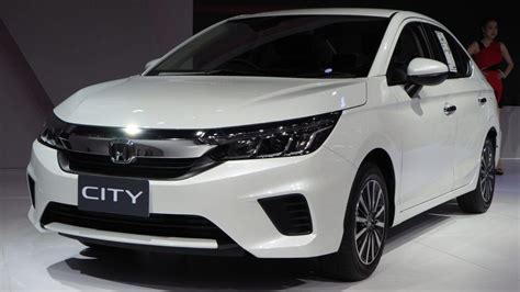 The city is priced between rp 337 million and rp 352,6 million. Honda City 7th Generation Revealed in India