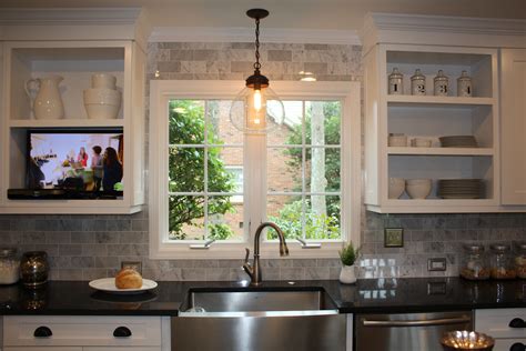 Pictures Of Pendant Lights Over Kitchen Sinks Things In The Kitchen