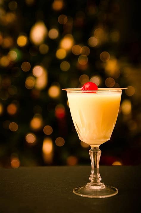 Snowball drink recipe: How to make the Christmas classic ...