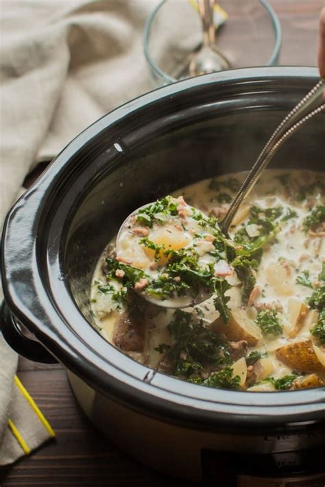 Stir in heavy cream, let heat through (five minutes) and serve. Slow Cooker Zuppa Toscana | Recipe in 2020 | Soup recipes ...