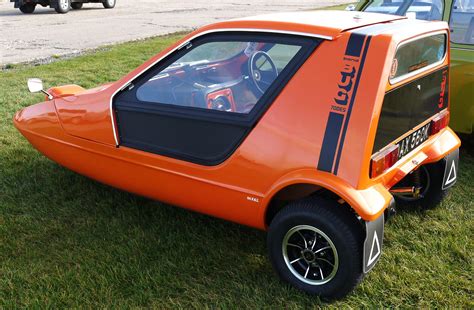Bond bug 700e became much more popular. Classic Bond Bug. | Honda small cars, Classic cars british ...