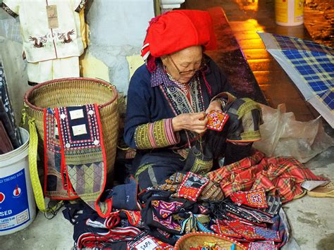 red-dao-dzao,-yao,-zao-ethnic-minority-tribes-vietnam-3-flickr