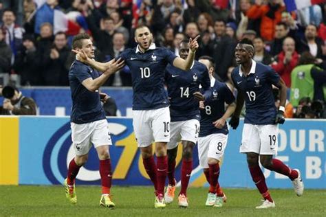 A seleção francesa ficou inicialmente em segundo lugar no grupo i das eliminatórias europeias. Futebol Reflexivo: FRANÇA E SUÍÇA NA COPA, QUE TAL?