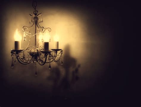 Chandelier OGQ Backgrounds HD