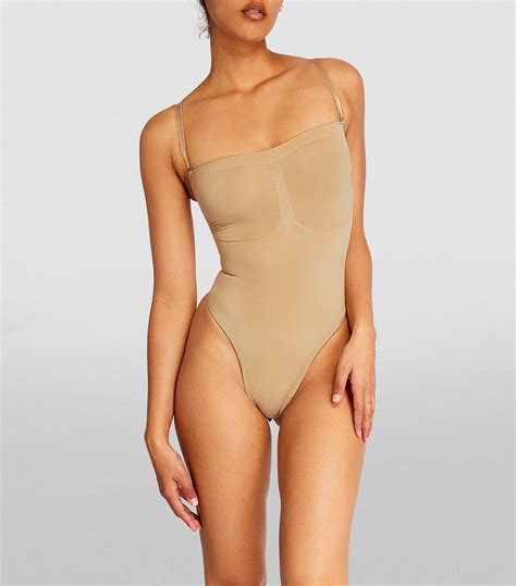 Womens Skims Nude Seamless Sculpt Thong Bodysuit Harrods Countrycode
