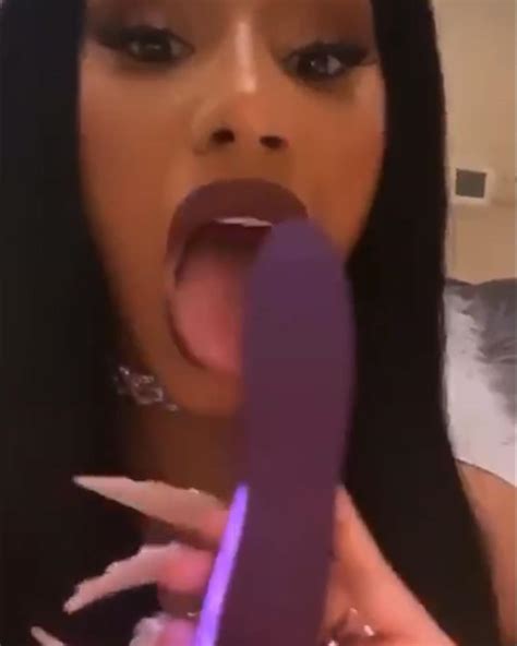 Cardi B Showed Off Her Nude Tits After Celebrating Her