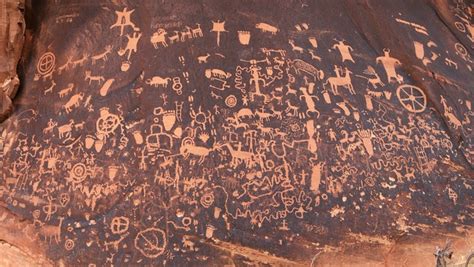 Newspaper Rock Petroglyphs In Utah Show Primitive Communication