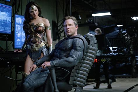 Ben Affleck As Batman Gal Gadot Wonder Woman Justice League 2017 4k Wallpaper Hd Movies