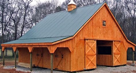 36x36 High Profile Modular Barn With Overhang And Metal Roof Upgrade Modular Barns Barn Plans