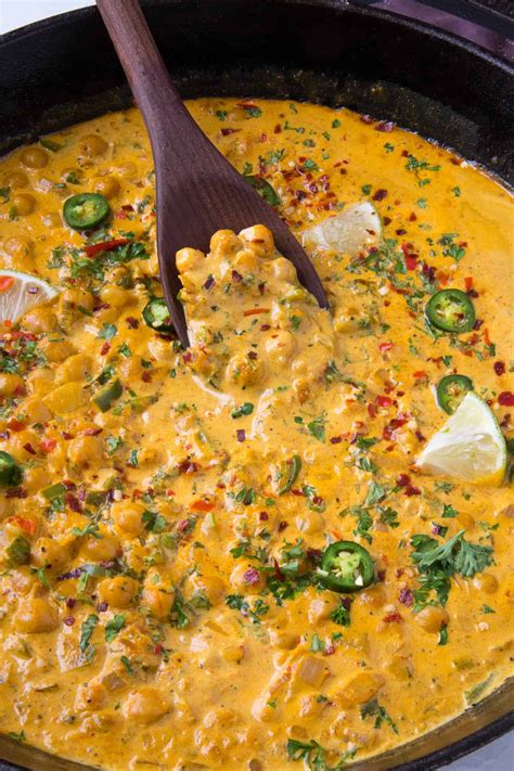 This Quick And Easy Chickpea Curry Recipe Is A Staple For An Easy