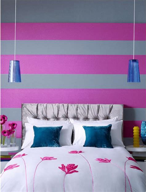 20 Trendy Bedrooms With Geometric Wallpaper Designs Home