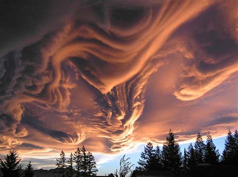 15 Unique Cloud Formations Themindcircle