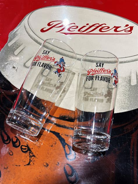 Pfeiffers Famous Beer Glasses 16 Ounces Pfeiffer Brewing Company