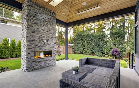 Cool Outdoor Living Space Updates To Make This Fall