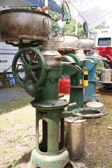How It Works Cream Separator Farm Collector Dedicated To The
