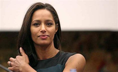 Born april 24, 1973) is a palestinian foreign policy analyst, journalist, novelist and screenwriter with dual israeli and italian citizenship. Rula Jebreal: la nuova proposta di Renzi per le Europee del 2019