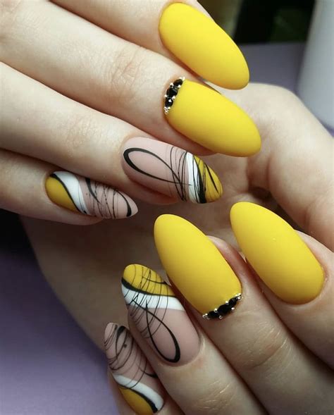 20 Best Pretty Nails Part67 Yellow Nail Art Yellow Nails Design