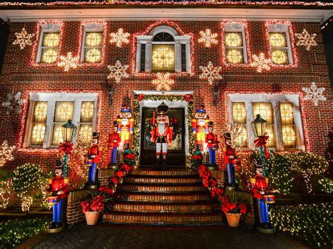 The Best Holiday Displays In Nyc Mapped Curbed Ny