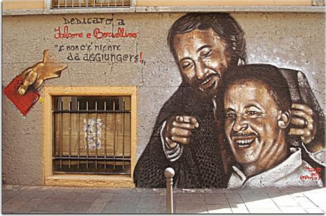 Nel giorno in cui si ricorda la strage di via d'amelio e la morte di paolo borsellino il secondo municipio di roma inaugura un murales nel cuore del quartiere nomentano con l'immagine più nota del magistrato ucciso dalla mafia insieme a giovanni falcone. Murales Falcone e Borsellino Palermo | Murales, Milano ...