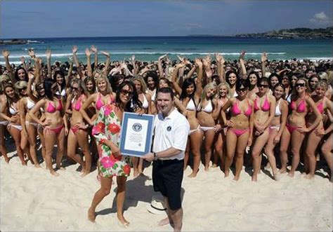 Cosmopolitan Breaks Guinnesss World Record