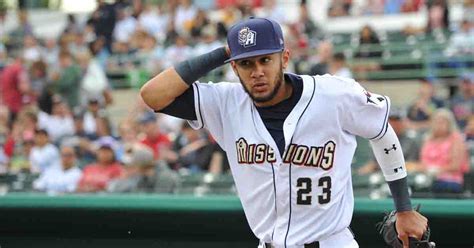 Did exactly that monday night. El dominicano Fernando Tatis Jr. muestra su talento para ...