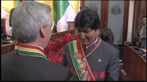 insólito robo de medalla presidencial de bolivia