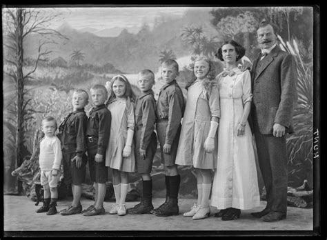 Hunt family - Tairawhiti Museum