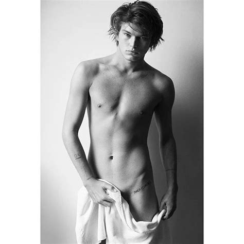 Jordan Barrett Appears In Vogue Italia Poses For Mario Testino S Towel