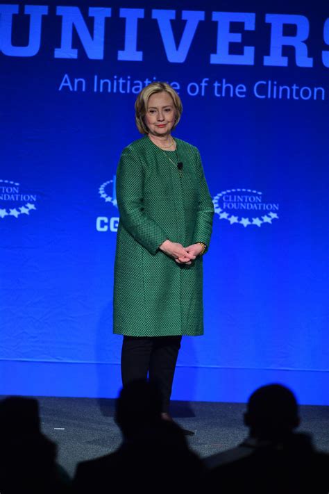 Hillary Clintons Style Popsugar Fashion