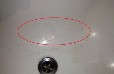 Wenn die emaille beschädigt ist, trifft das wasser auf das stahlblech, dann rostet sie. Acryl Badewanne Ausbessern