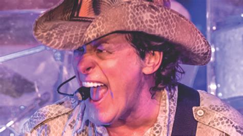 Ted Nugent Says Hes Still Throttling Like An Animal