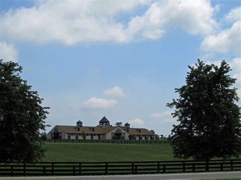 Summit Musings Friday Fences Horse Farms Of Kentucky