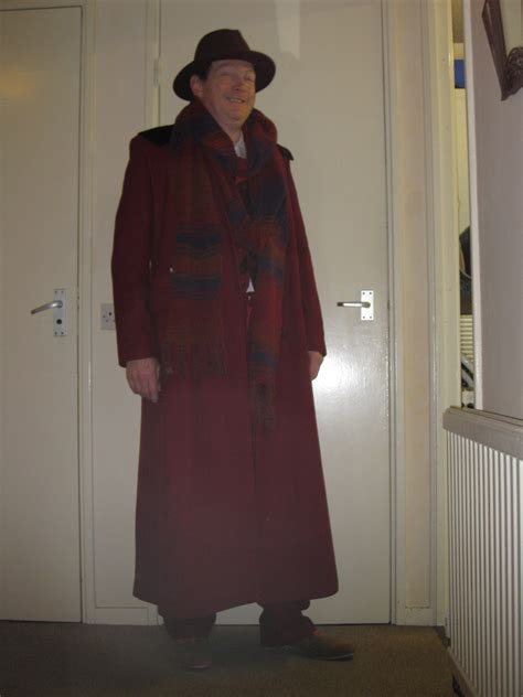 Ultimate Cosplay The Fourth Doctor Costume Lovarzi Blog