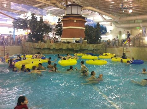 Mall of america water park. Water Park of America, Minneapolis-St. Paul: Tickets ...