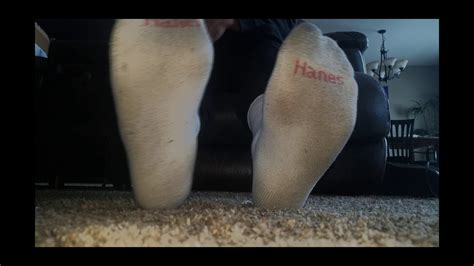 24 Days Smelly Hanes Socks Youtube