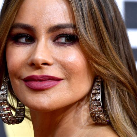 Sofia Vergara Looks Almost Unrecognizable In Jaw Dropping 90s Modeling