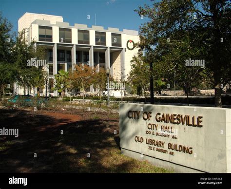 Gainesville Fl Town Hi Res Stock Photography And Images Alamy
