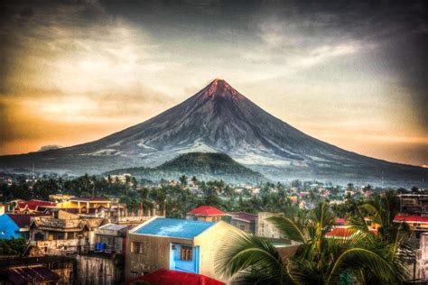 Twhs Mayon Volcano Natural Park Philippines — Every World Heritage