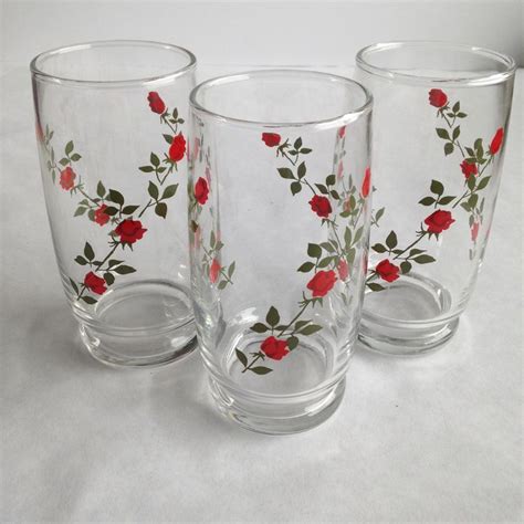 Red Rose Drinking Glasses Set Of 3 1970s Vintage By